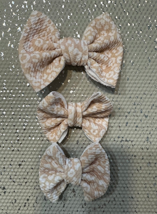 Blush Leopard Bows